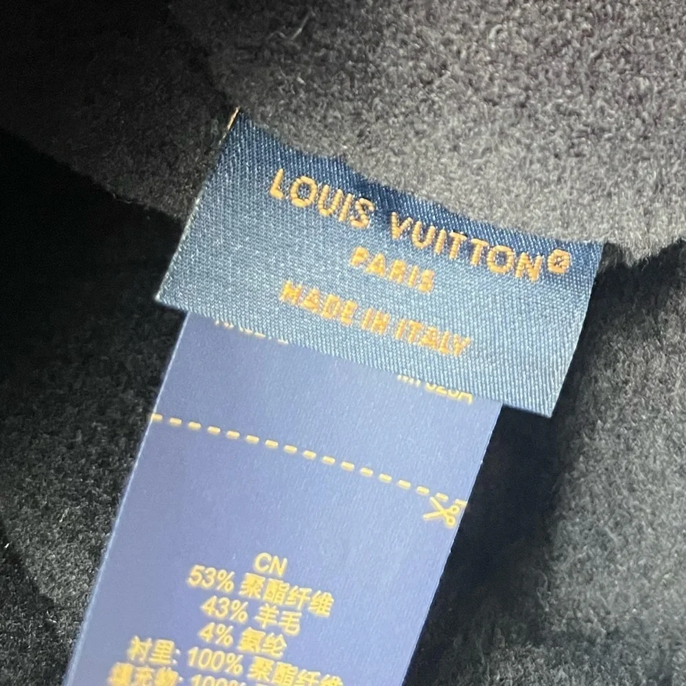 Louis Vuitton Chapka LV Dove Noir Hat U made in Italy